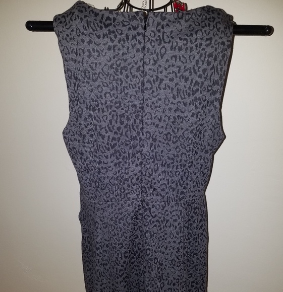 Dress - Picture 4 of 6